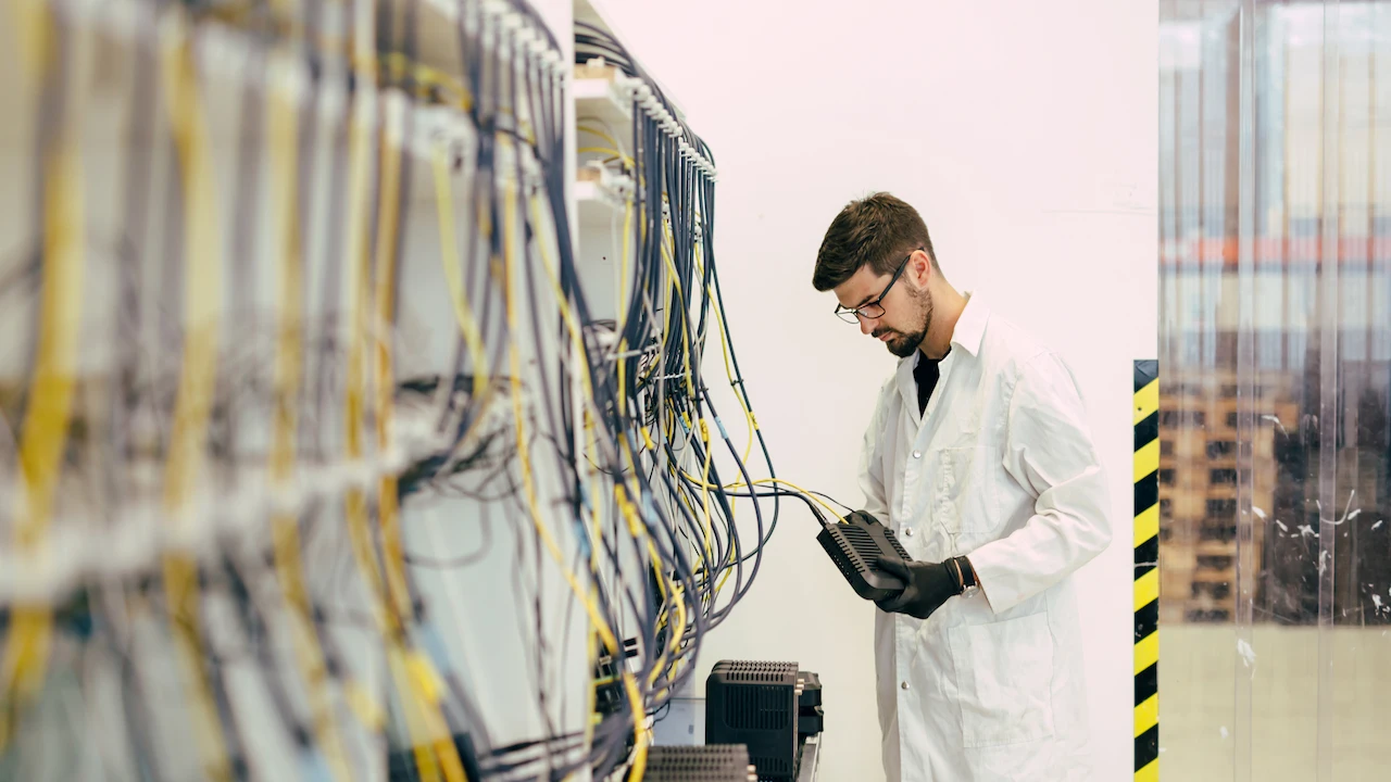 network hardware researcher